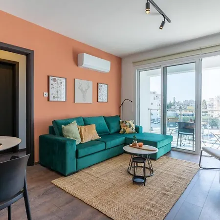 Harbor 203 Stylish 1-bedroom In לרנקה